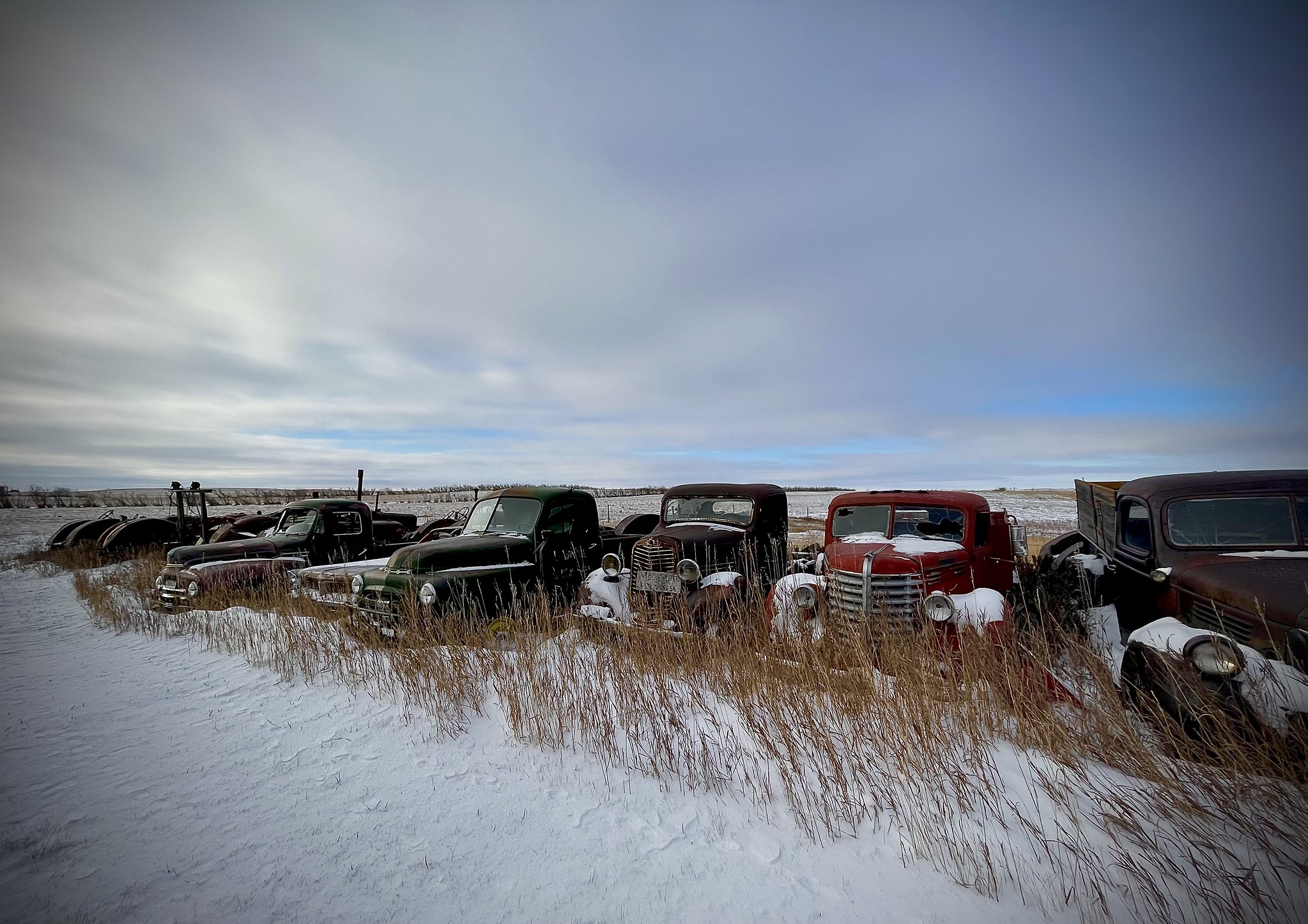 <small>Antique winter trucks</small>