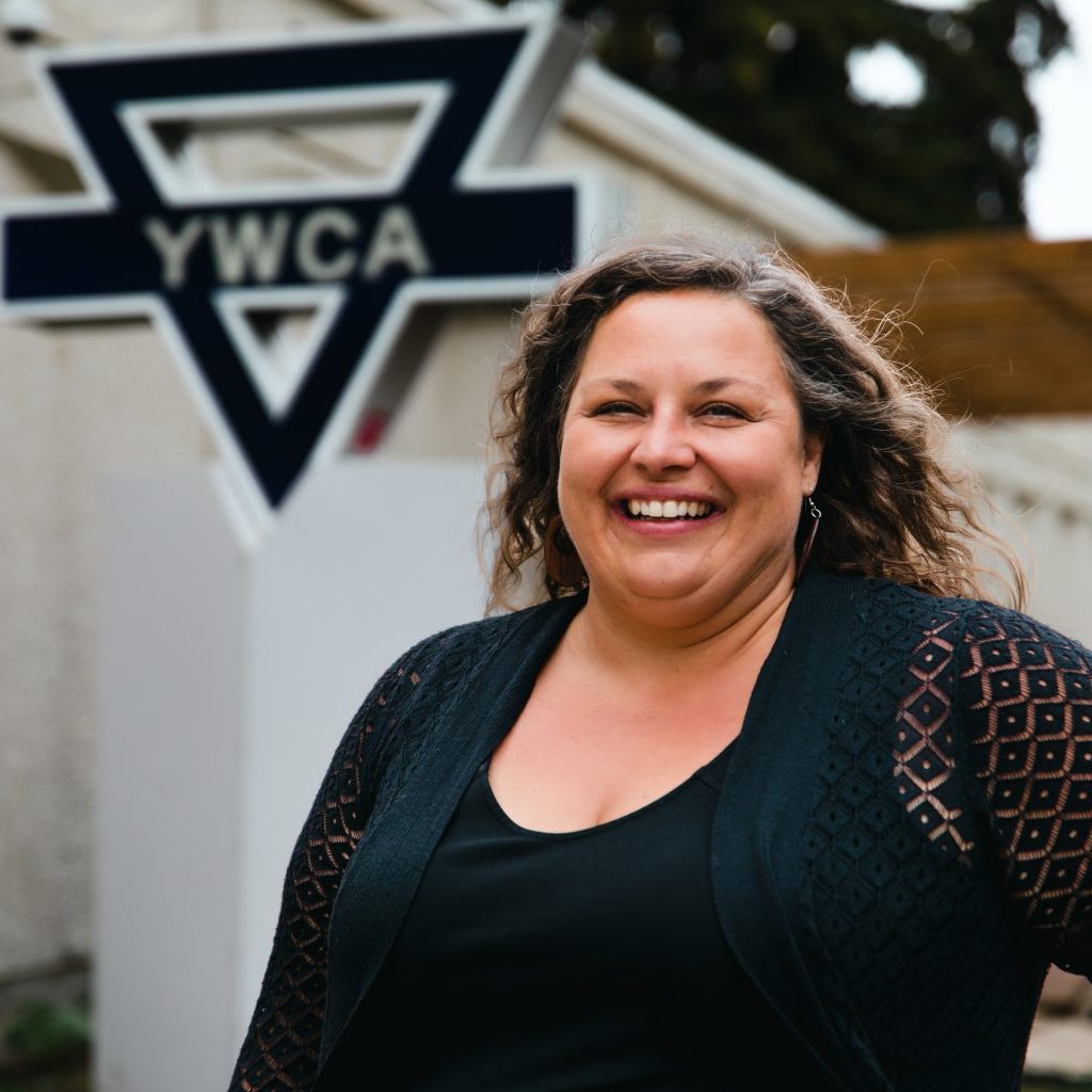 Melissa Coomber-Bendsten — 2022 Humanitarian and Community Service Award 